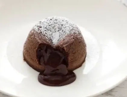 TORTINO DI CIOCCOLATO DAL CUORE MORBIDO