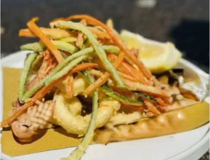 FRITTURINA DI CALAMARI E VERDURE 