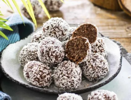 TARTUFINI AL CIOCCOLATO E COCCO 